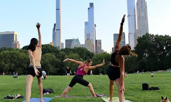 Central Park Yoga Class with a View in the Heart of New York City