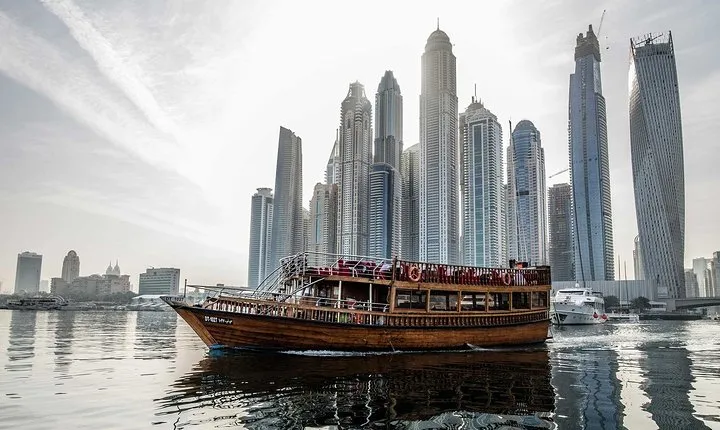 Dubai Marina Dhow Cruise Dinner with Live Entertainment