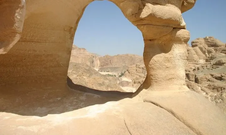 White Canyon 1-Day Camel Safari from Dahab