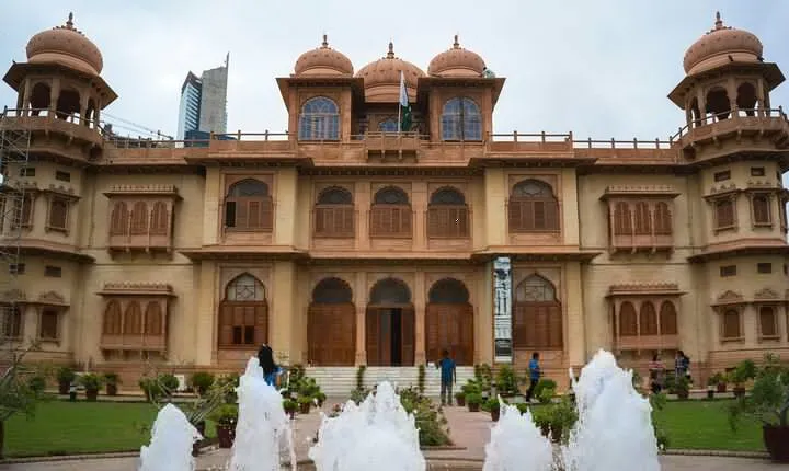 Full Day Private Tour to Mohatta Palace Zainab and Burns road