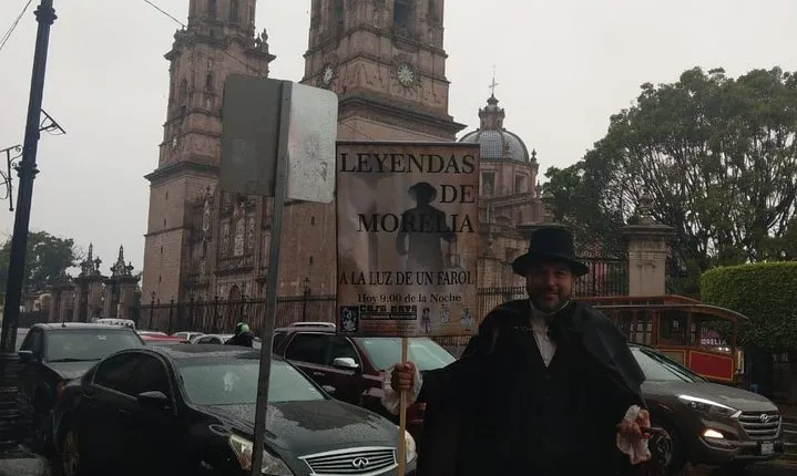 Nocturnal Morelia - Legends