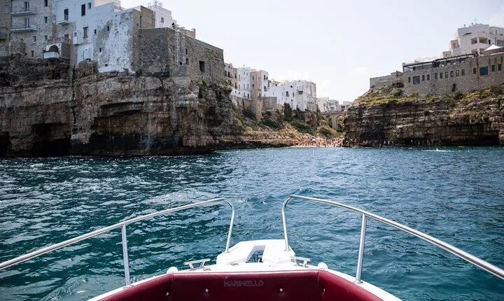 Exclusive 3-Hour Private Boat Tour in Polignano a Mare