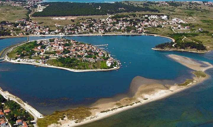 Visit the centuries-old town of Nin and swimming and return to Zadar