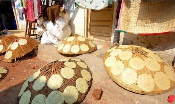 Mumbai's Beating Heart - A Walking Tour Of The Dharavi Slum