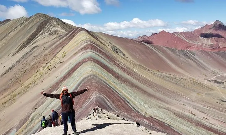 Rainbow Mountain Tour with Only 35 Minutes Hike