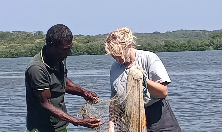 Local Fishing Tour, Mangroves and Bird Watching with Lunch