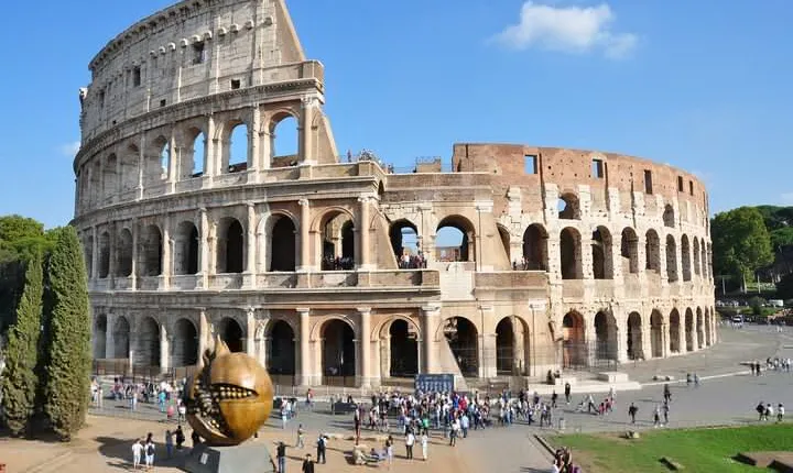 PRIVATE Colosseum, Roman Forum and Palatine Hill tour