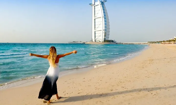 Relax On Beach (Jumeirah Beach)