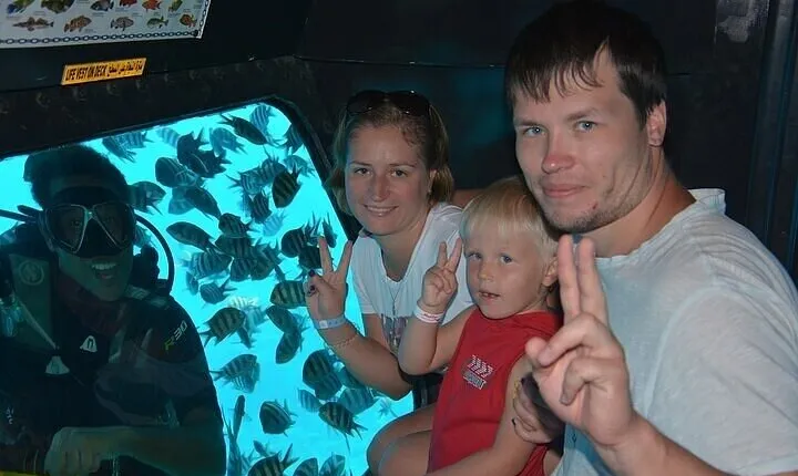 Panorama Semi Submarine Snorkeling Trip Swimming Pool - Hurghada