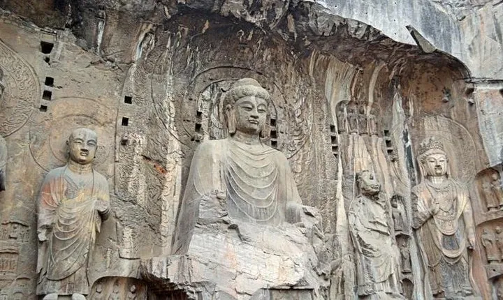 Private Luoyang Sightseeing with Hotel or Railway Station Transfer