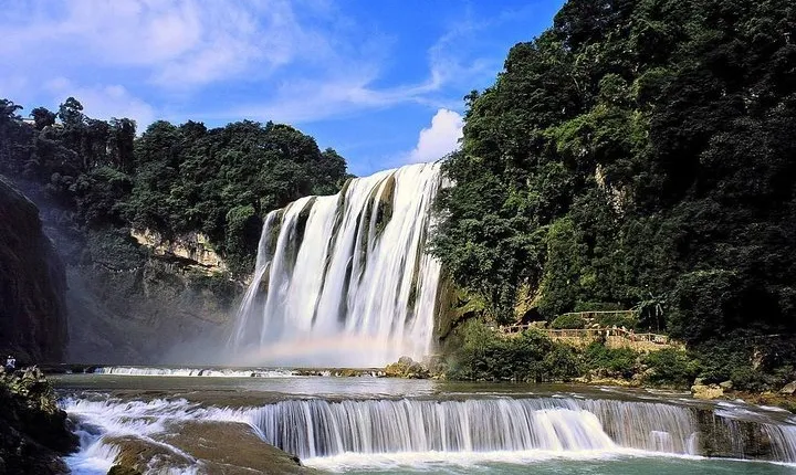 Private 5-Day Guizhou Tour Including Huangguoshu Waterfall And Xijiang