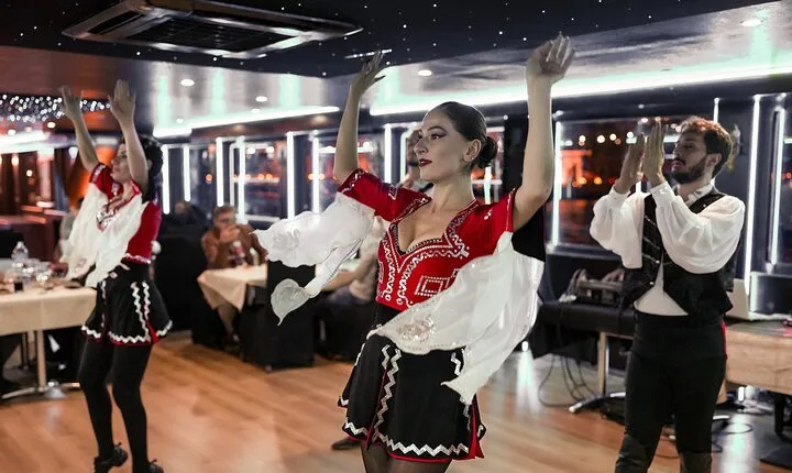 3 Hour Turkish Night Show Dinner in Istanbul