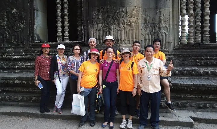 1 Day sunrise & temples Tour