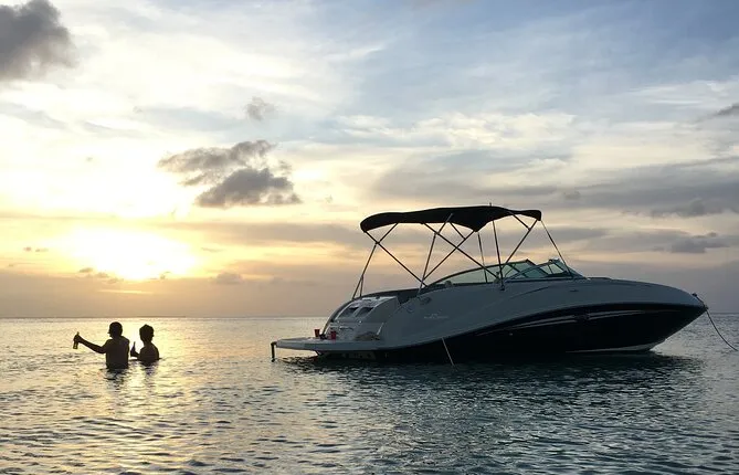 Private Charter - Stingray City, Starfish Point & Snorkeling