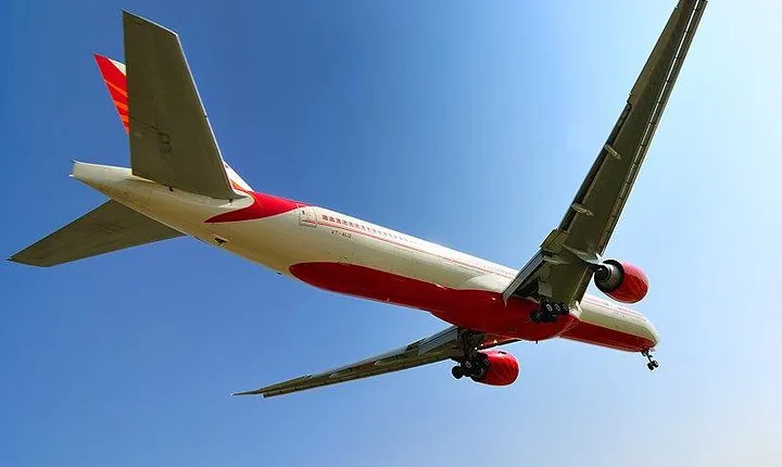 Private Arrival Transfer: Split Airport to Split, Trogir, Makarska,Tucepi and Baska Voda Hotels