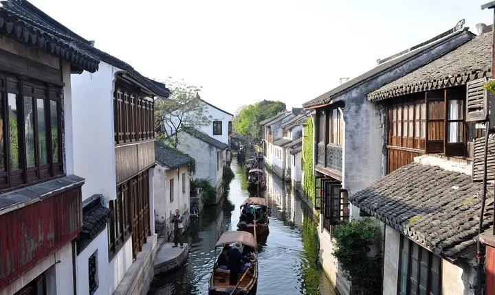 Private Tour: Suzhou and Zhouzhuang Water Village Day Trip from Shanghai