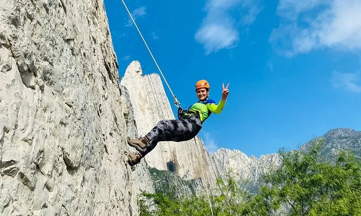 Rappelling Class, an Exciting Experience