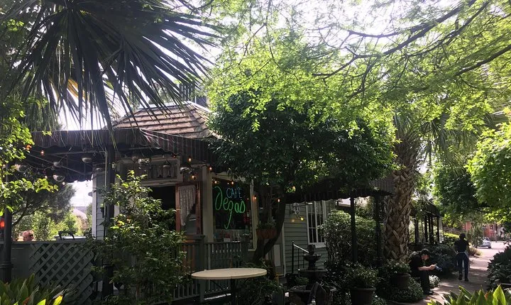 New Orleans Esplanade Ridge: A Self-Guided Audio Tour