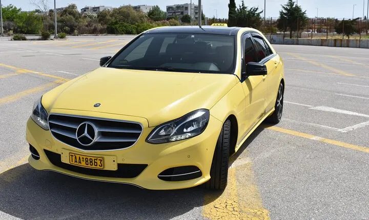 Private Departure Transfer from Athens City(Hotels/Apartments) to Athens Airport