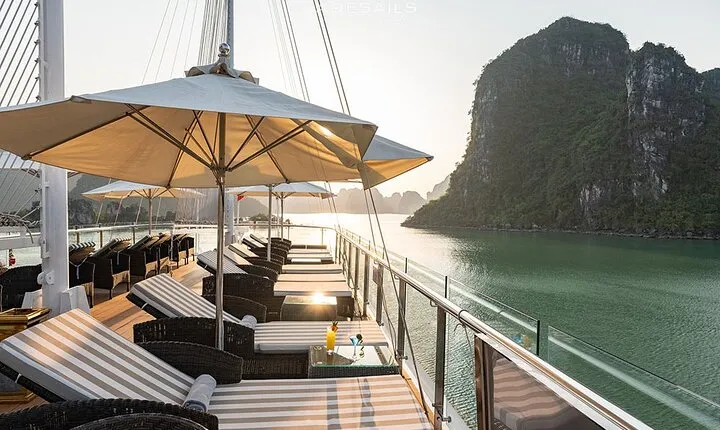 The Most Luxury Day Dour from Hanoi to Halong Bay Full Inclusives
