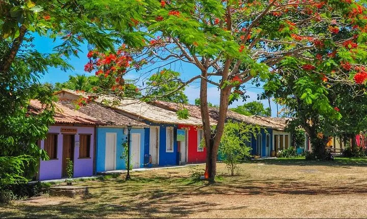 Full-Day Tour to Trancoso and Chocolate Factory from Porto Seguro
