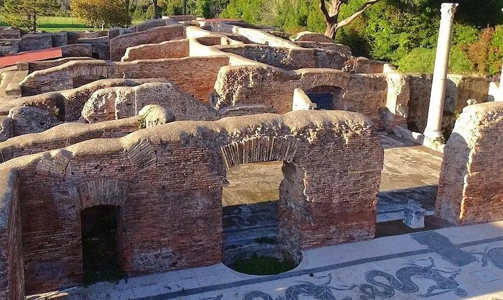 5-hour Private Excursion from Rome to Ostia Antica by Train