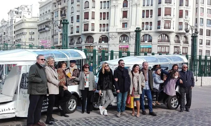 Valencia Complete Tour by Tuk Tuk 