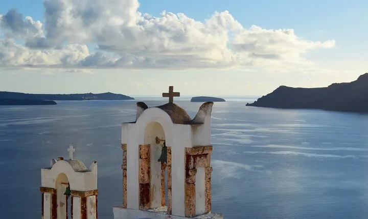 Santorini Essentials Half Day Private Sightseeing Tour
