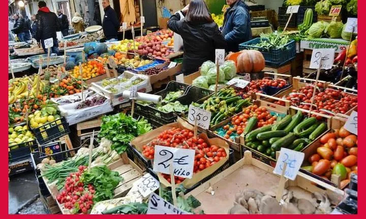 Cesarine: Market Tour & Dining at a Local's Home in Catania