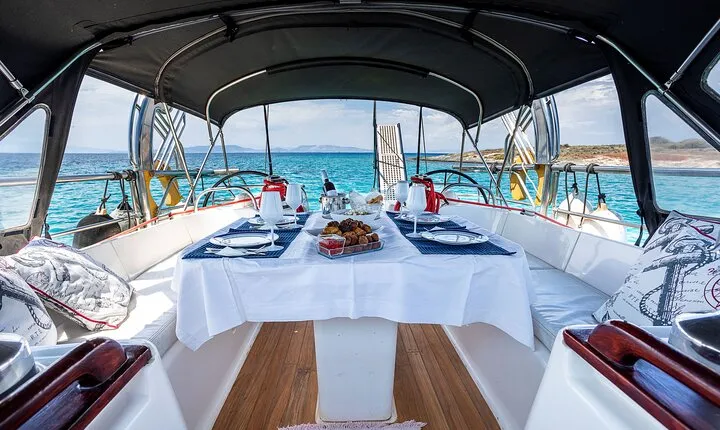 Private Luxury Dinner On Board Moored In Athens