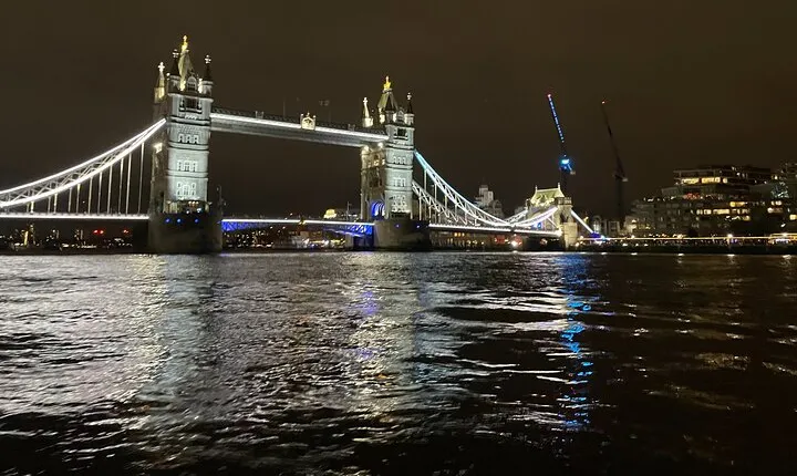 EXCLUSIVE PRIVATE HIRE - New Year's Eve London 2025 Fireworks!