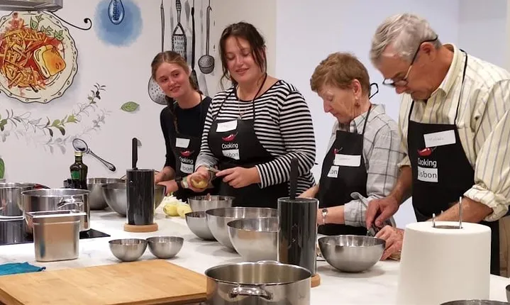 Lisbon Portuguese Cooking Class with 3-Course Dinner