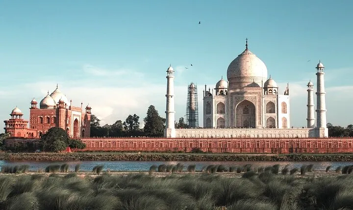 5 Nights / 6 Days Luxury Golden Triangle Tour from New Delhi
