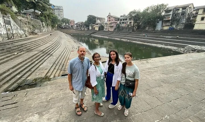 Mumbai Unseen: Local Train Ride And Sightseeing Tour