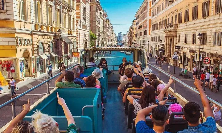 Rome City by Panoramic Bus and Colosseum Arena Visit in a day