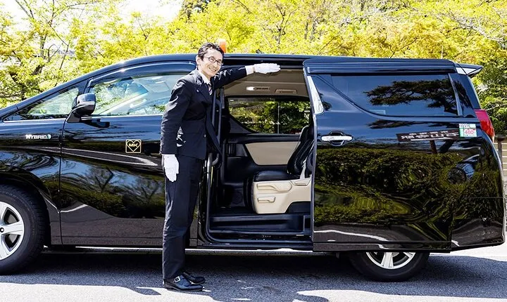 Kyoto city, Osaka city, Nara City Private Taxi Intercity Transfer