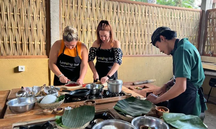 Authentic Balinese Cooking Class with Ubud Tour - All Inclusive