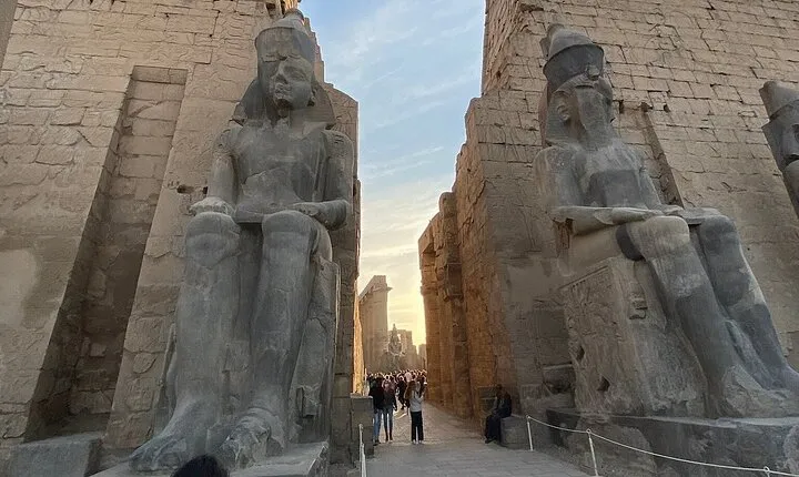 East & West Luxor Treasures Karnak,Hatshepsut,Valley of the Kings