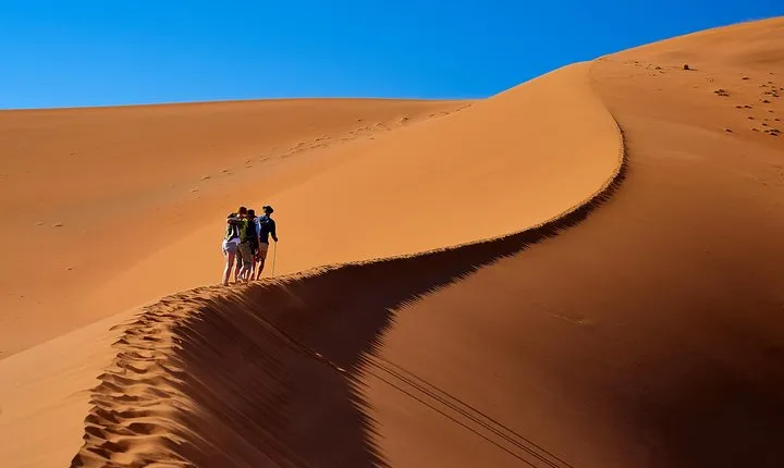 Sossusvlei (Dune 45, Big Daddy Dune & Deadvlei) Tour - 3 Days