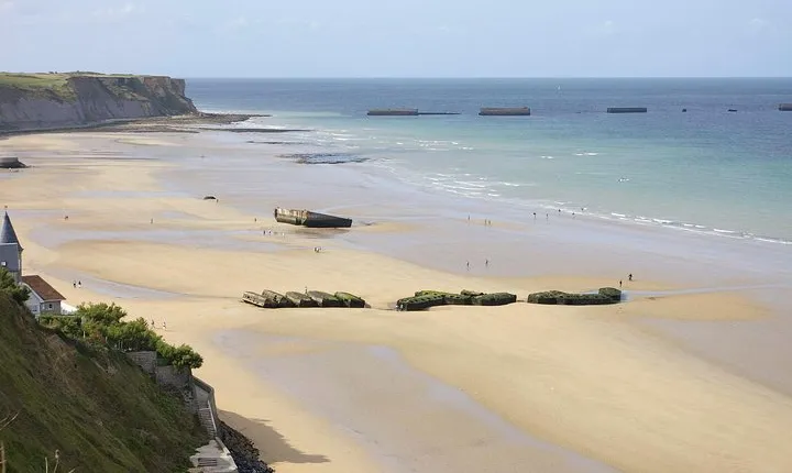DDay Beaches Private Tour in Normandy from your Hotel in Paris