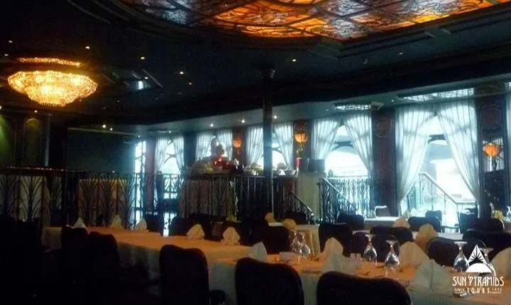 Cairo Nile dinner cruise and show