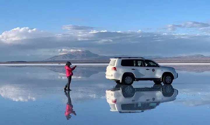 Standar 3 Days Uyuni Salt Flats and Colorfull Lagoons