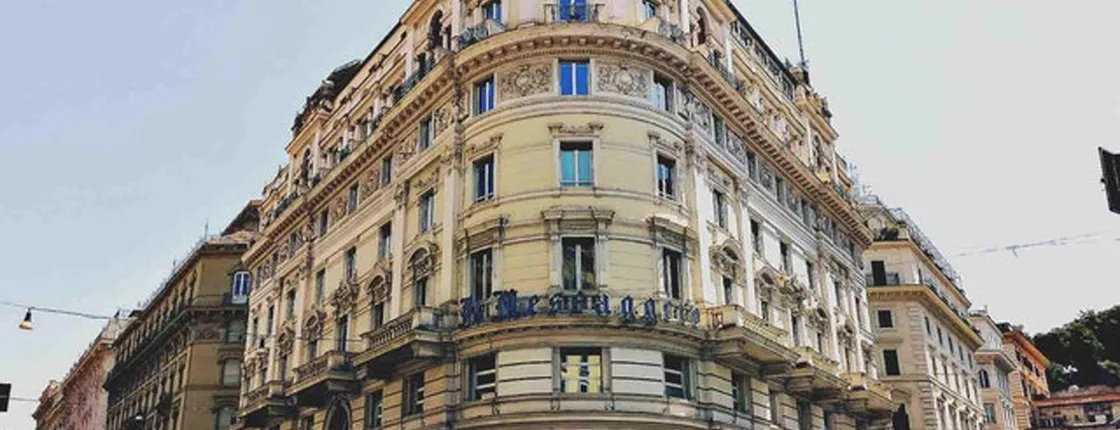 Online exploration game of famous movies locations in Rome