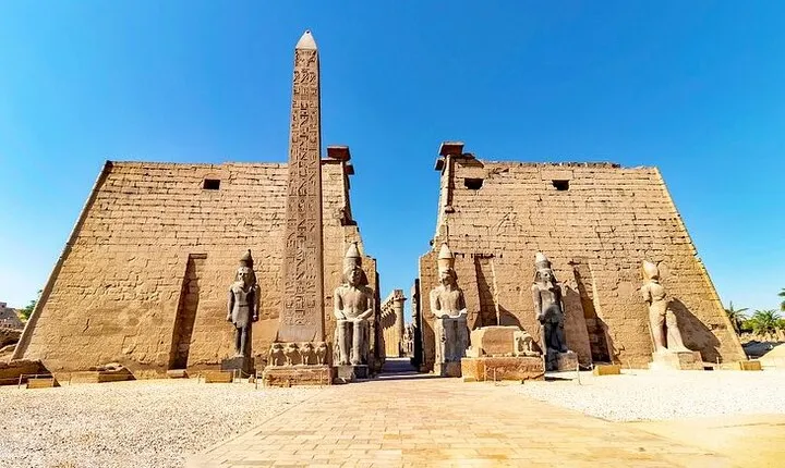 Overnight Luxor Sightseeing Tour from Safaga port