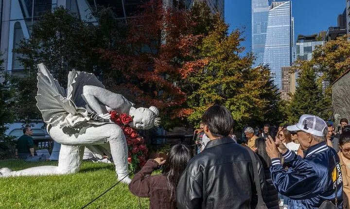 Midtown Private Walking Tour with Local Guide
