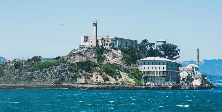 Fisherman's Wharf walking tour & Alcatraz visit