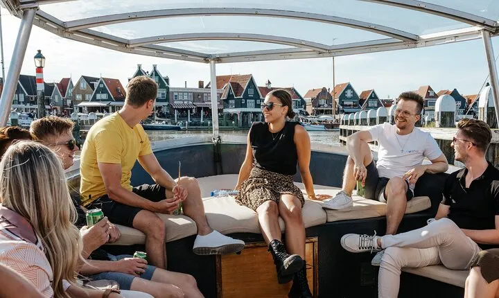 Shared Group Tour at Zaanse Schans and Volendam with Guide