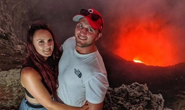 Apoyo Lagoon + Lava tour