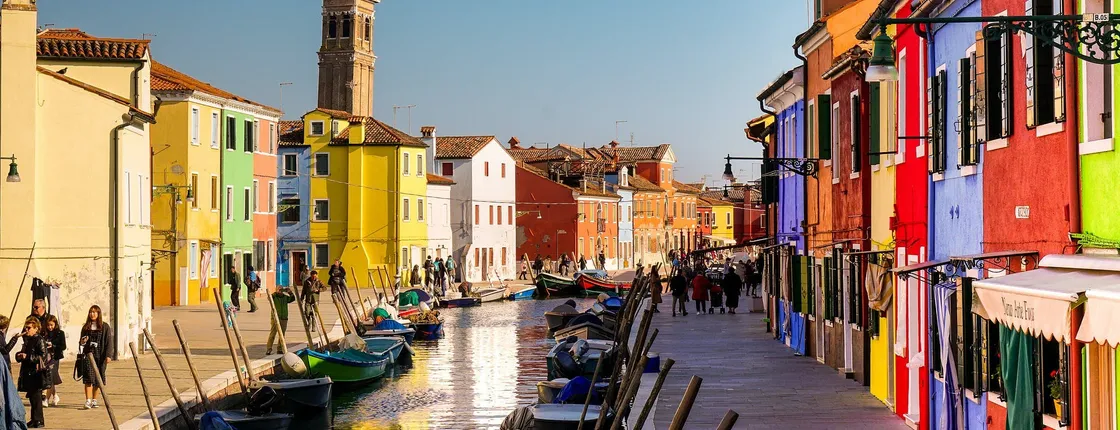 Six-hour lagoon tour in Murano, Burano and Torcello