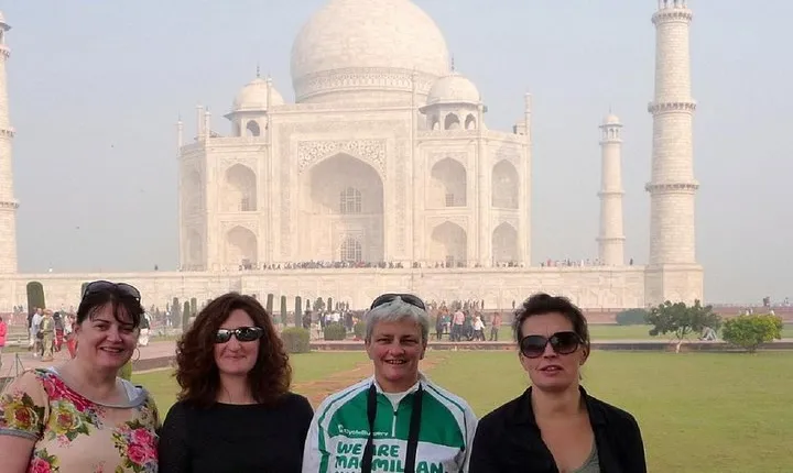 Private Taj Mahal Tour with well knowledgeable guide